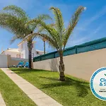 Moradia Ricardo - Praia Da Gale